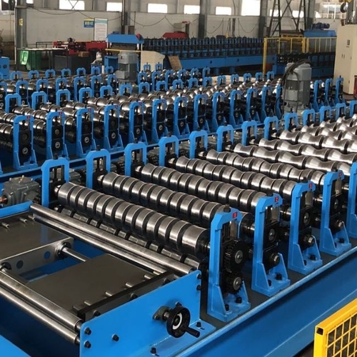 Latest company news about What is a Roll Forming Machine?